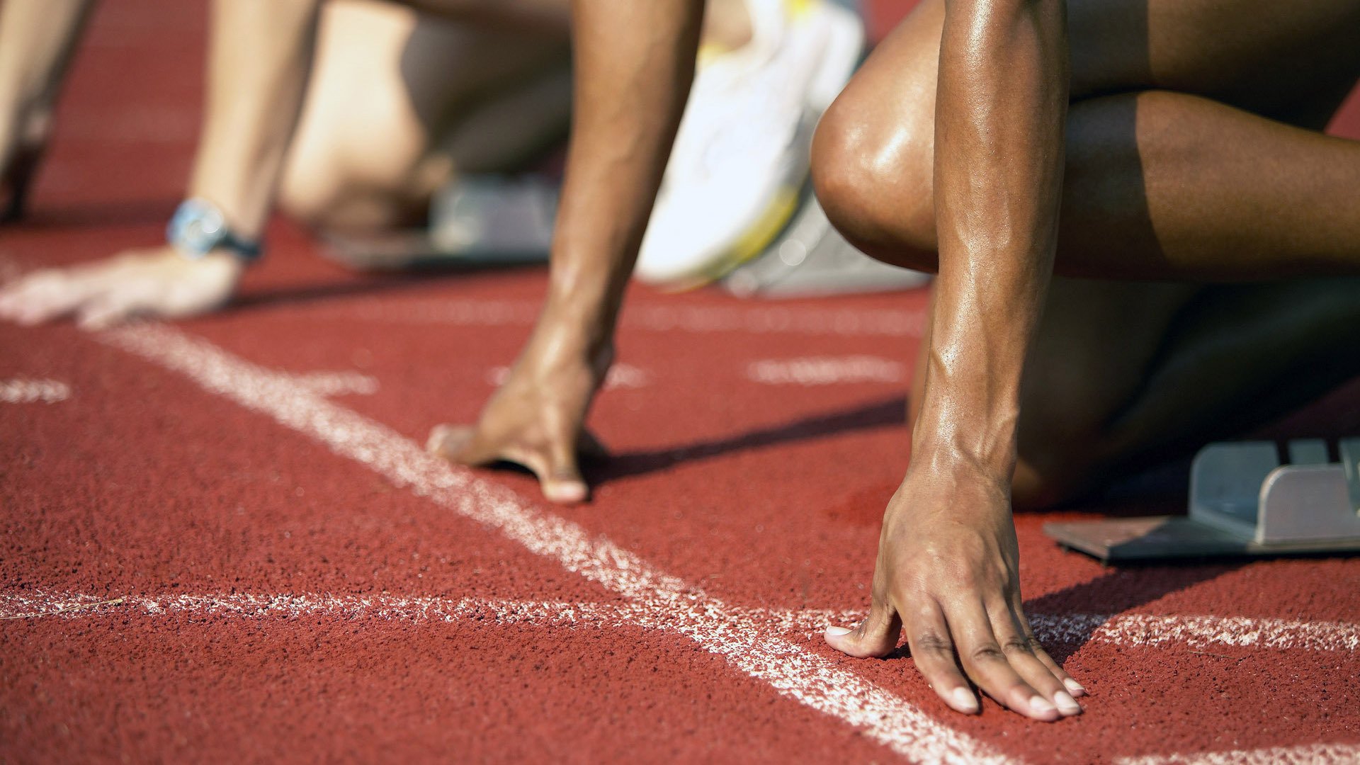 艾比·德尔福：展现出高水平的防守技巧，南非队迎接每次挑战，艾比德什么意思