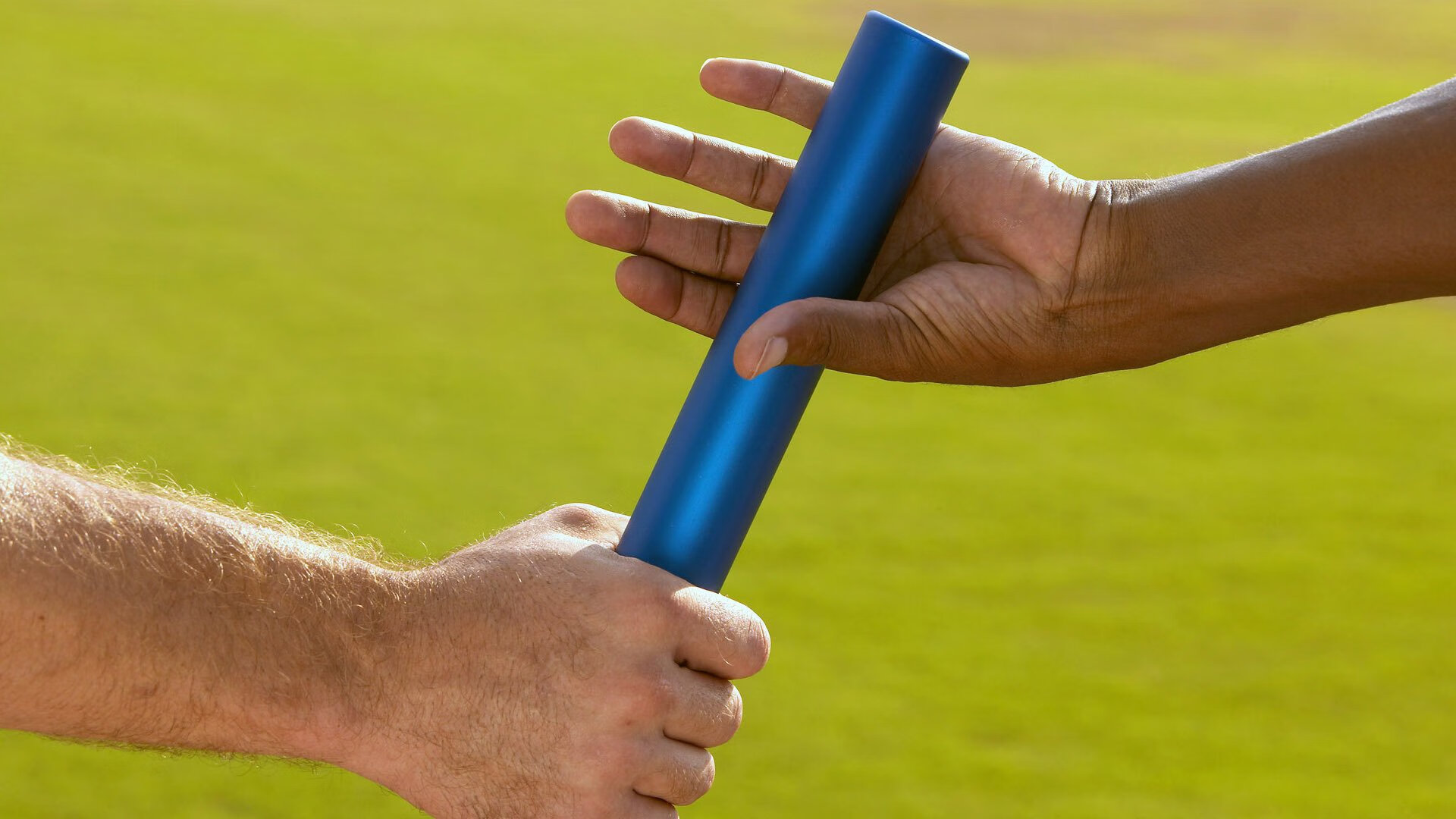 足球评论分析：专家深度解读足球赛事，足球评术语